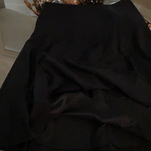 Madison Black Full skirt sz 10 - Picture 9 of 9